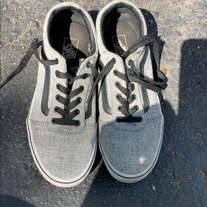Vans shoes size 4